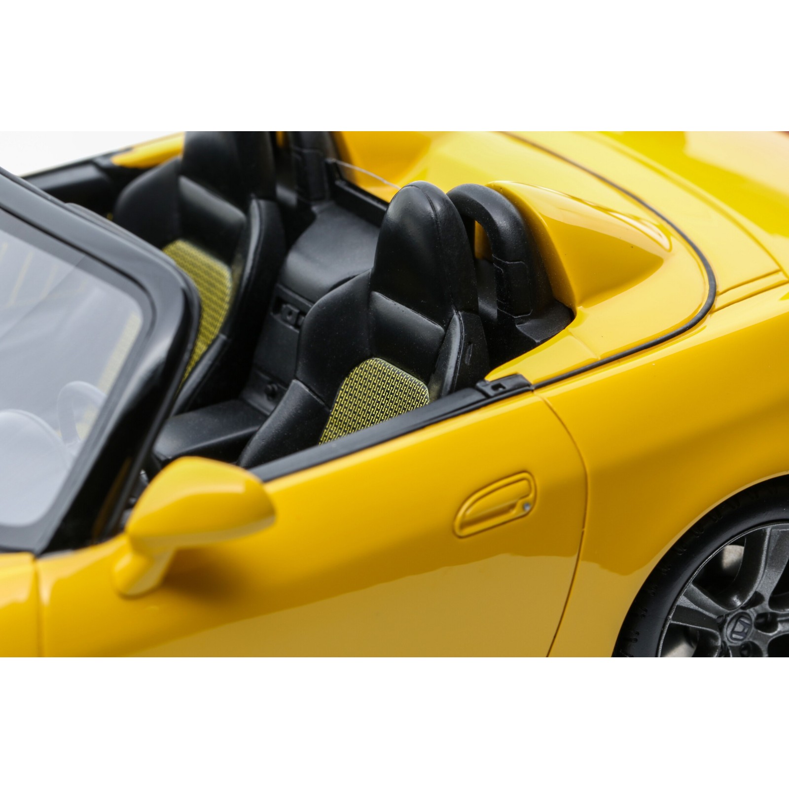 Honda S2000 CR New Indy Yellow Pearl 2007