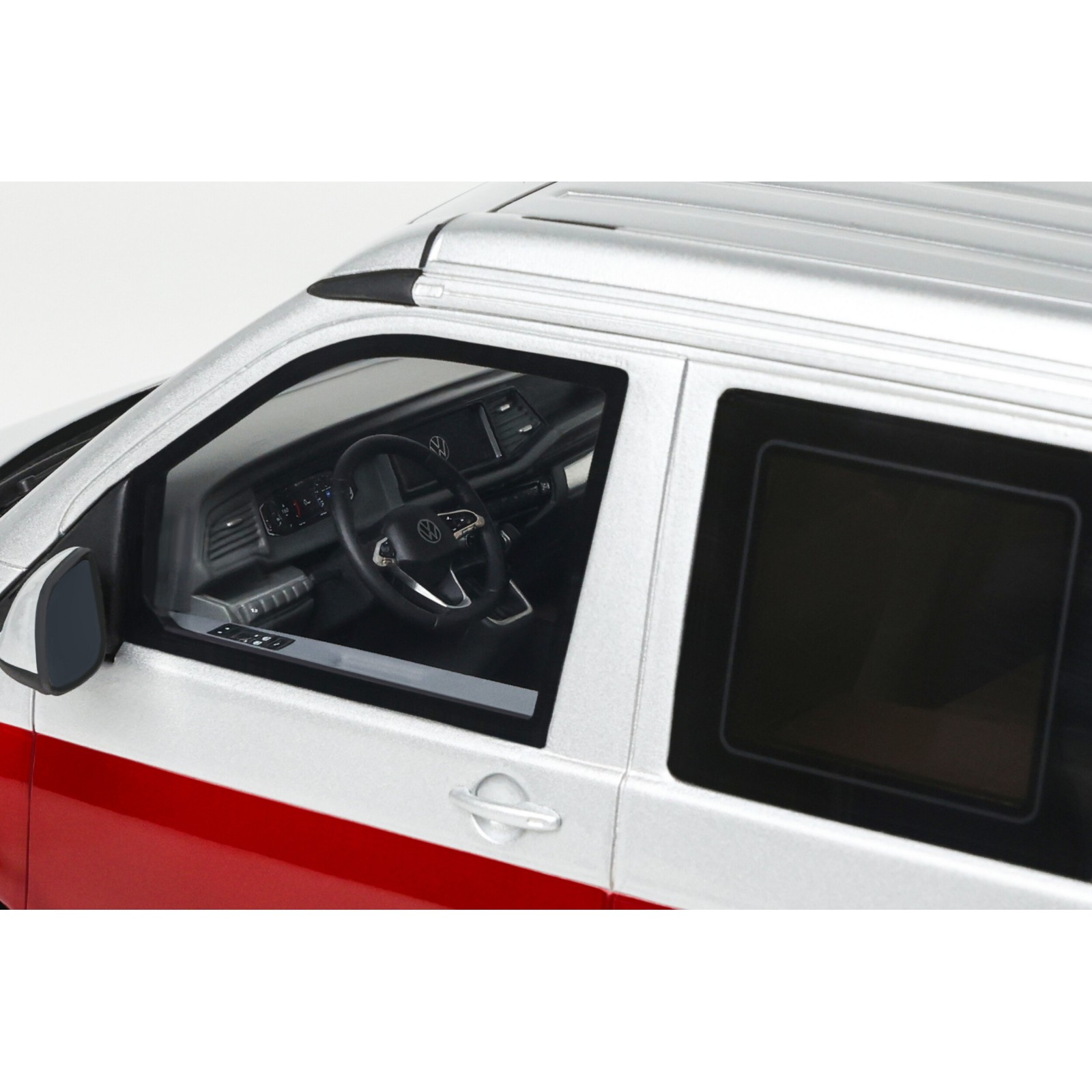 Volkswagen T6.1 California Ocean Fortana Red / Reflex Silver 2021