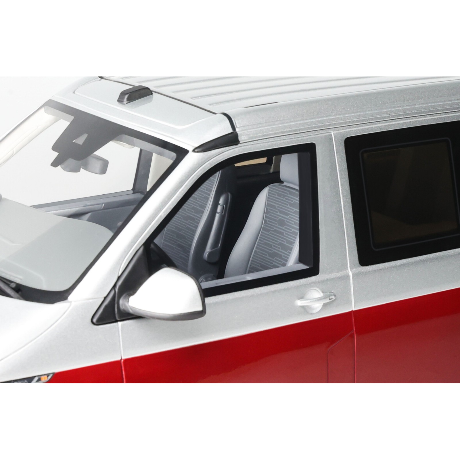 Volkswagen T6.1 California Ocean Fortana Red / Reflex Silver 2021