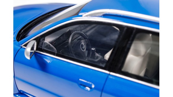 Audi RS 4 (B5) Nogaro Blue 2000