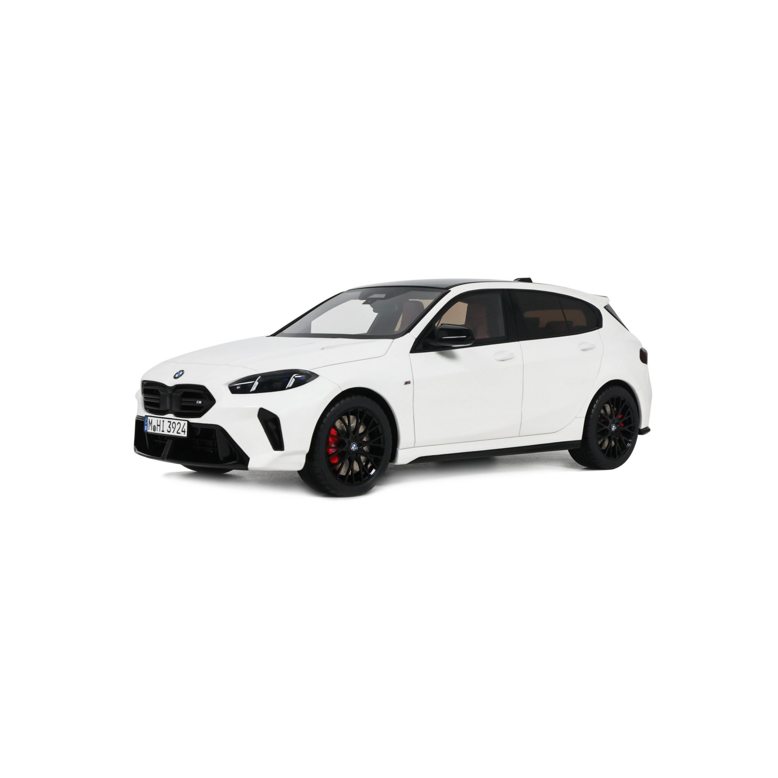 BMW M135 xDrive Alpine White solid 2024