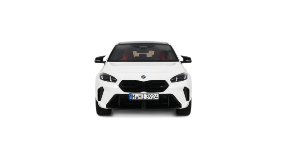 BMW M135 xDrive Alpine White solid 2024