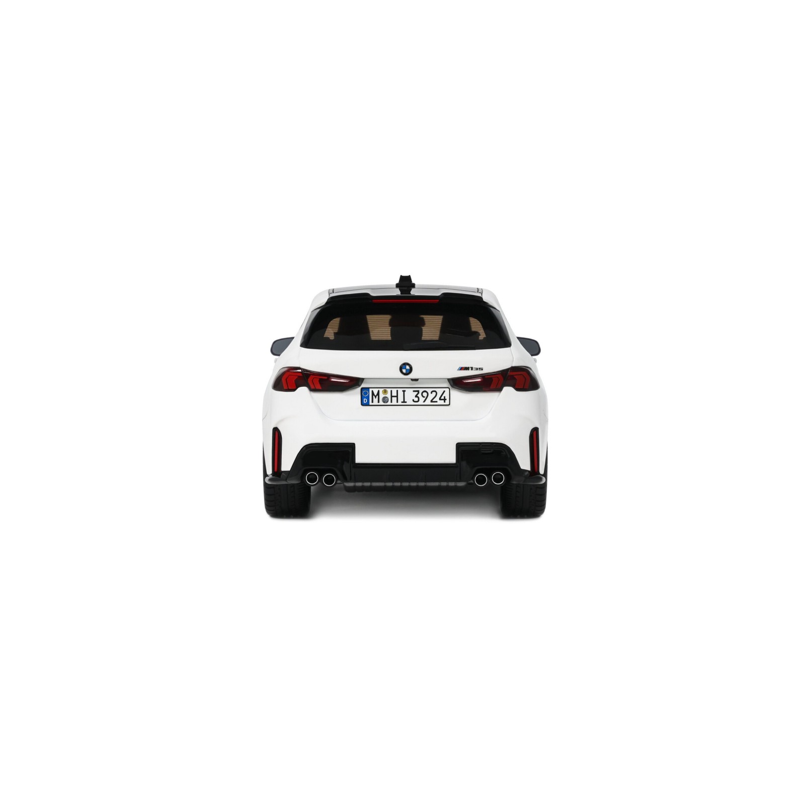 BMW M135 xDrive Alpine White solid 2024