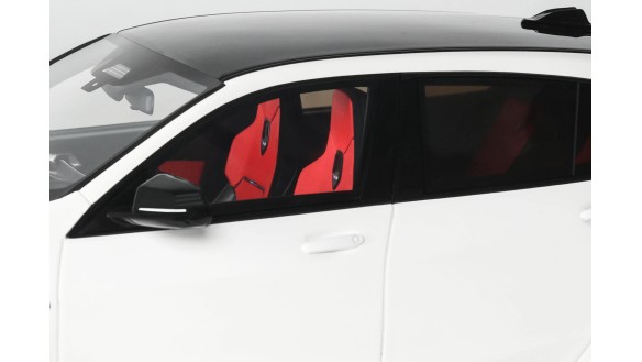 BMW M135 xDrive Alpine White solid 2024