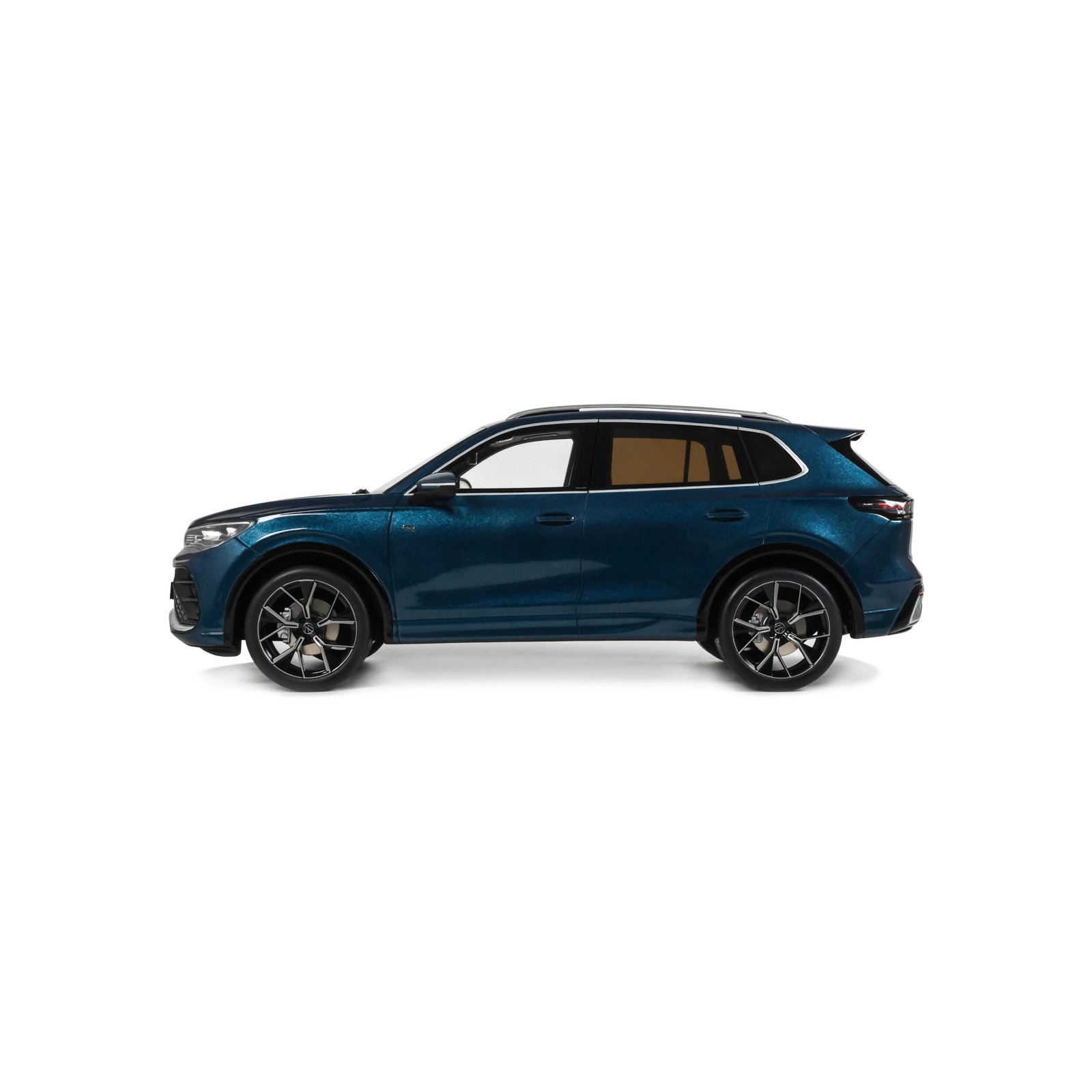 Volkswagen Tiguan e Tsi R-Line Nightshade Blue Metallic 2024