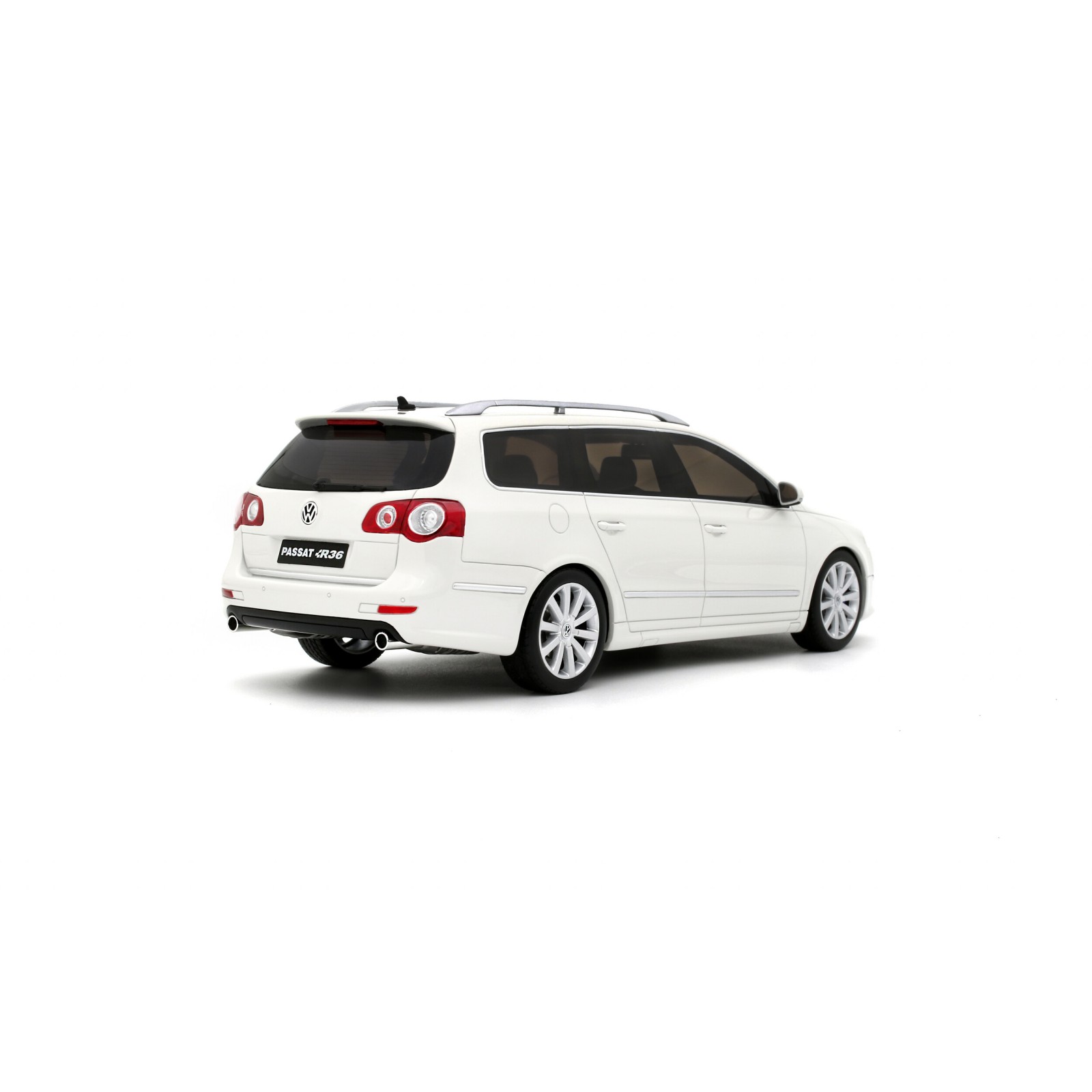Volkswagen Passat (B6) R36 Variant Candy White 2008