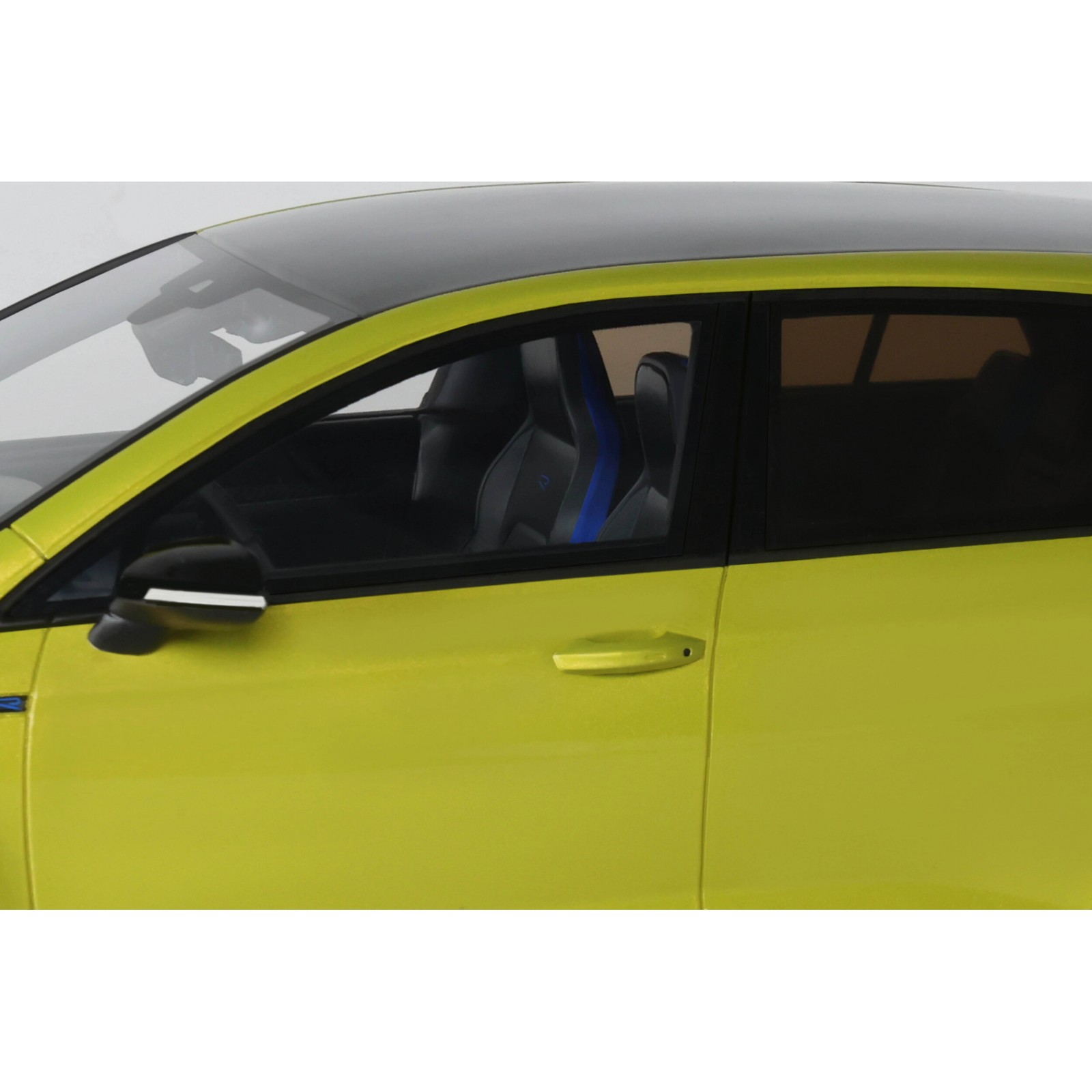 Volkswagen Golf VIII R 333 Limited Edition Lime Yellow Metallic 2023