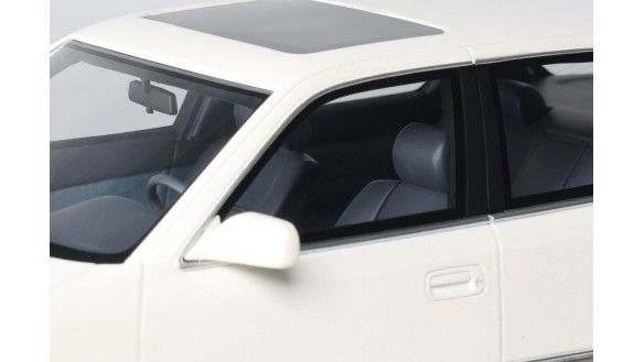 Lexus LS 400 Diamond White Pearl 051 1992