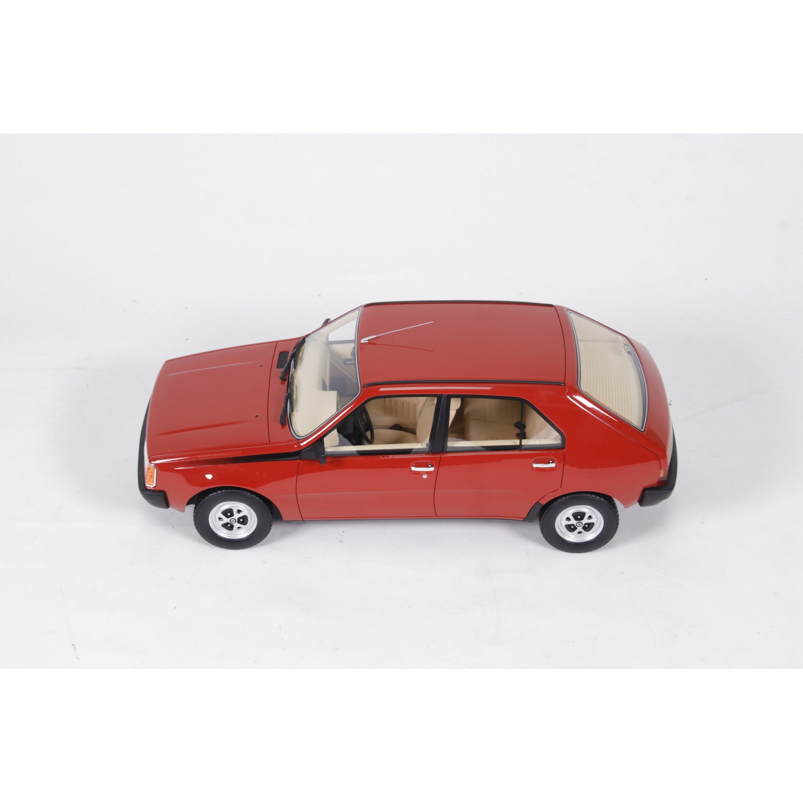 Renault 14 TS Rouge 705 1983