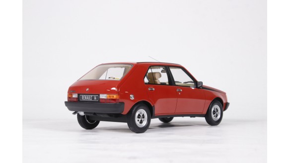 Renault 14 TS Rouge 705 1983