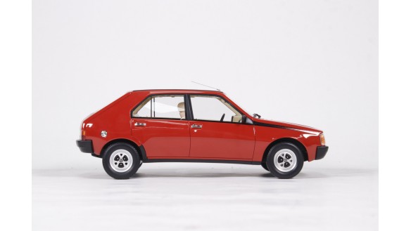 Renault 14 TS Rouge 705 1983