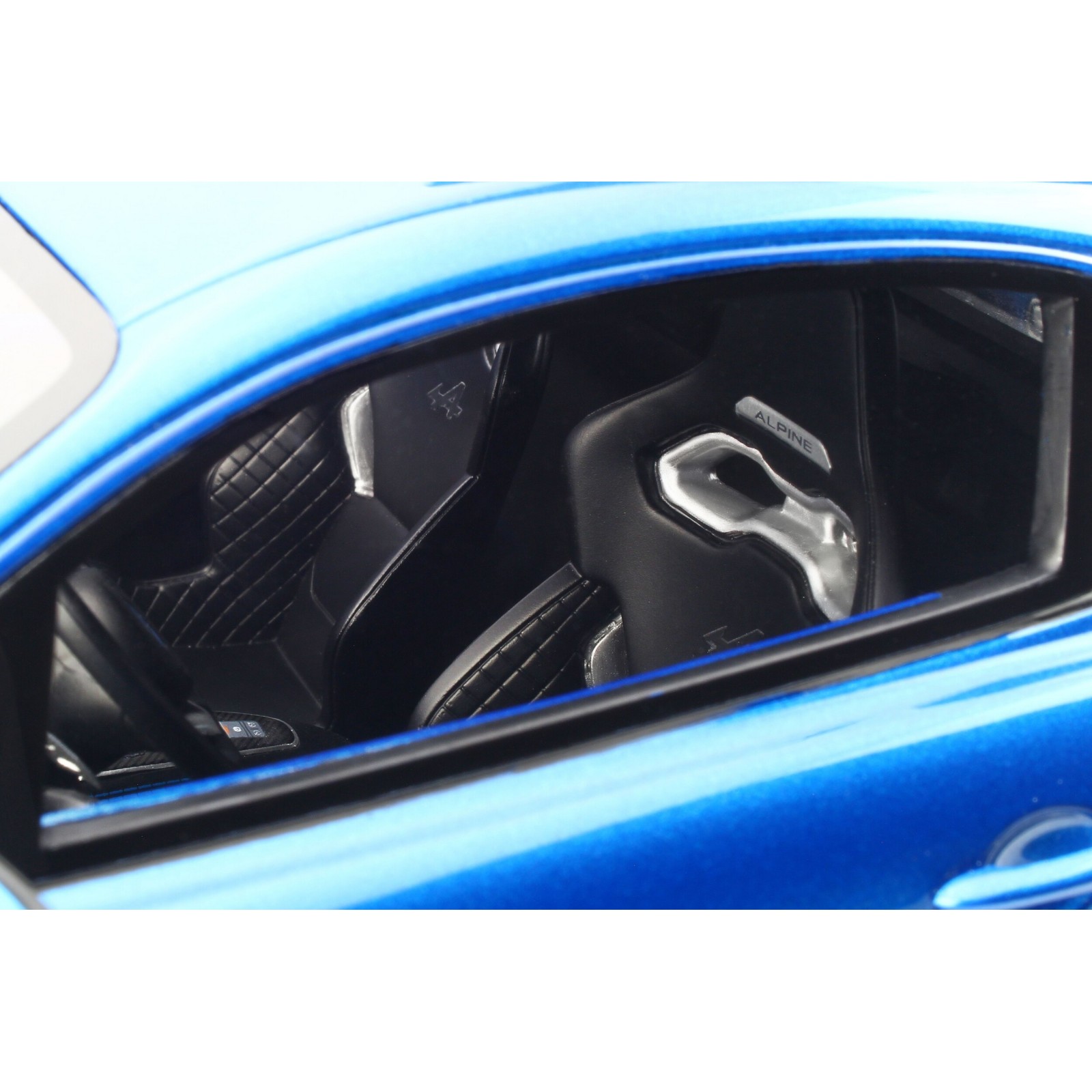 Alpine A110 Premiere Edition Bleu Alpine 2017