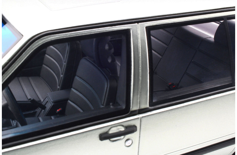 Volvo 740 Turbo Metal Light Silver 1987