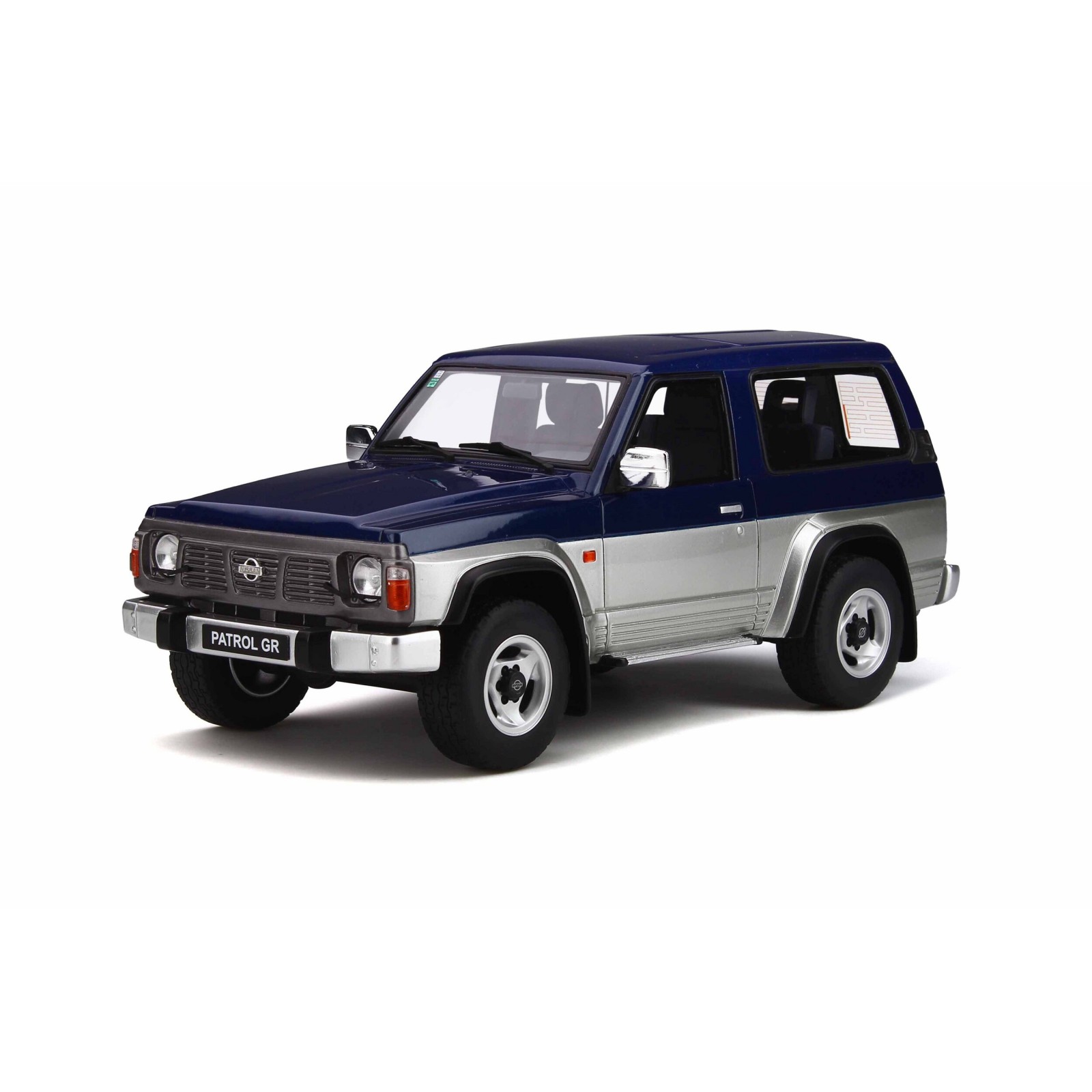 Nissan Patrol GR Blue TH1 & Silver KJ1 1992