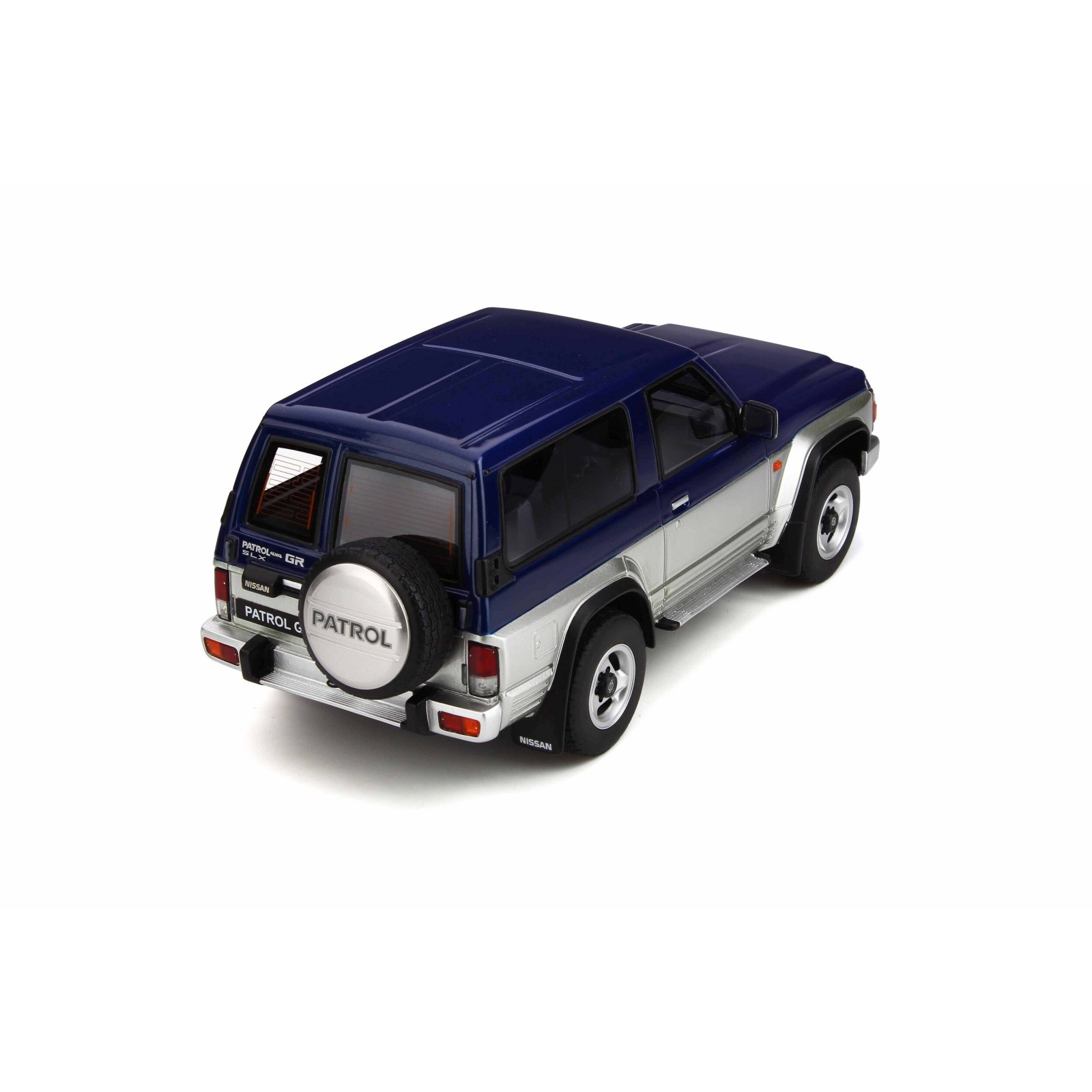 Nissan Patrol GR Blue TH1 & Silver KJ1 1992