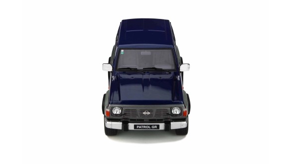 Nissan Patrol GR Blue TH1 & Silver KJ1 1992
