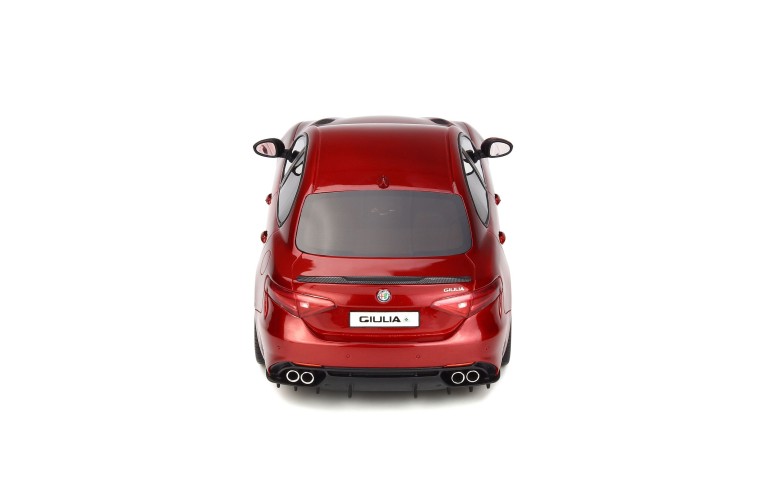Alfa Romeo Giulia Quadrifoglio Rosso Competizione 2016