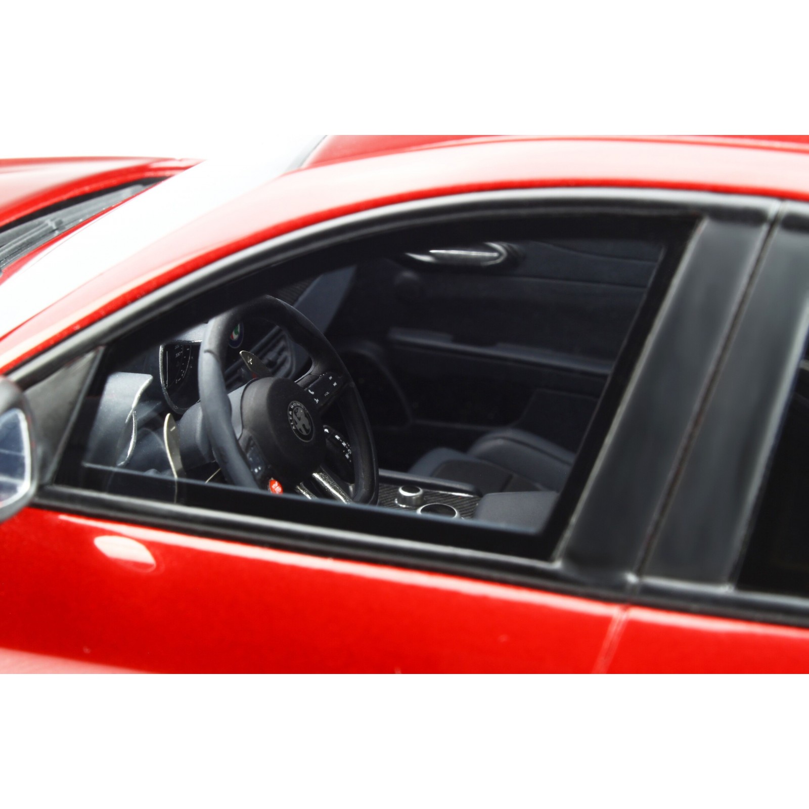 Alfa Romeo Giulia Quadrifoglio Rosso Competizione 2016