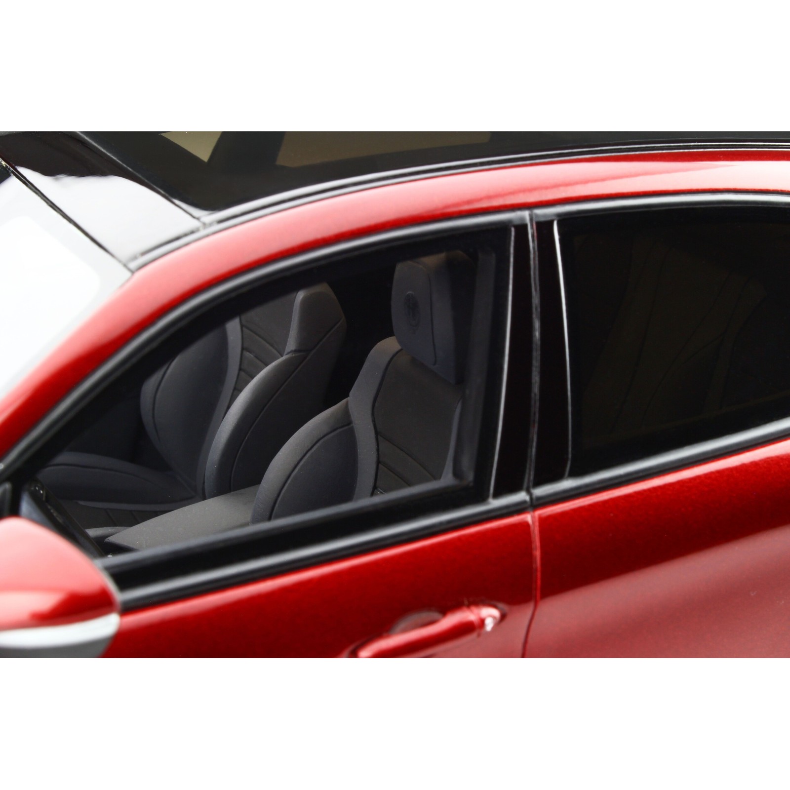 Alfa Romeo Stelvio Quadrifoglio Rosso Competizione 2017