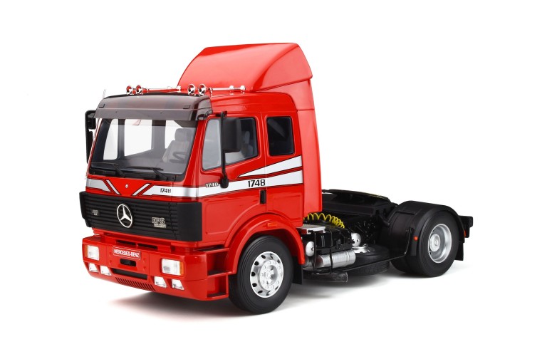 Mercedes-Benz SK 1748 Glutrot 1990