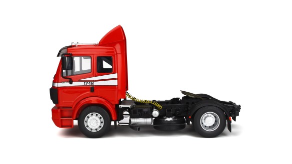 Mercedes-Benz SK 1748 Glutrot 1990