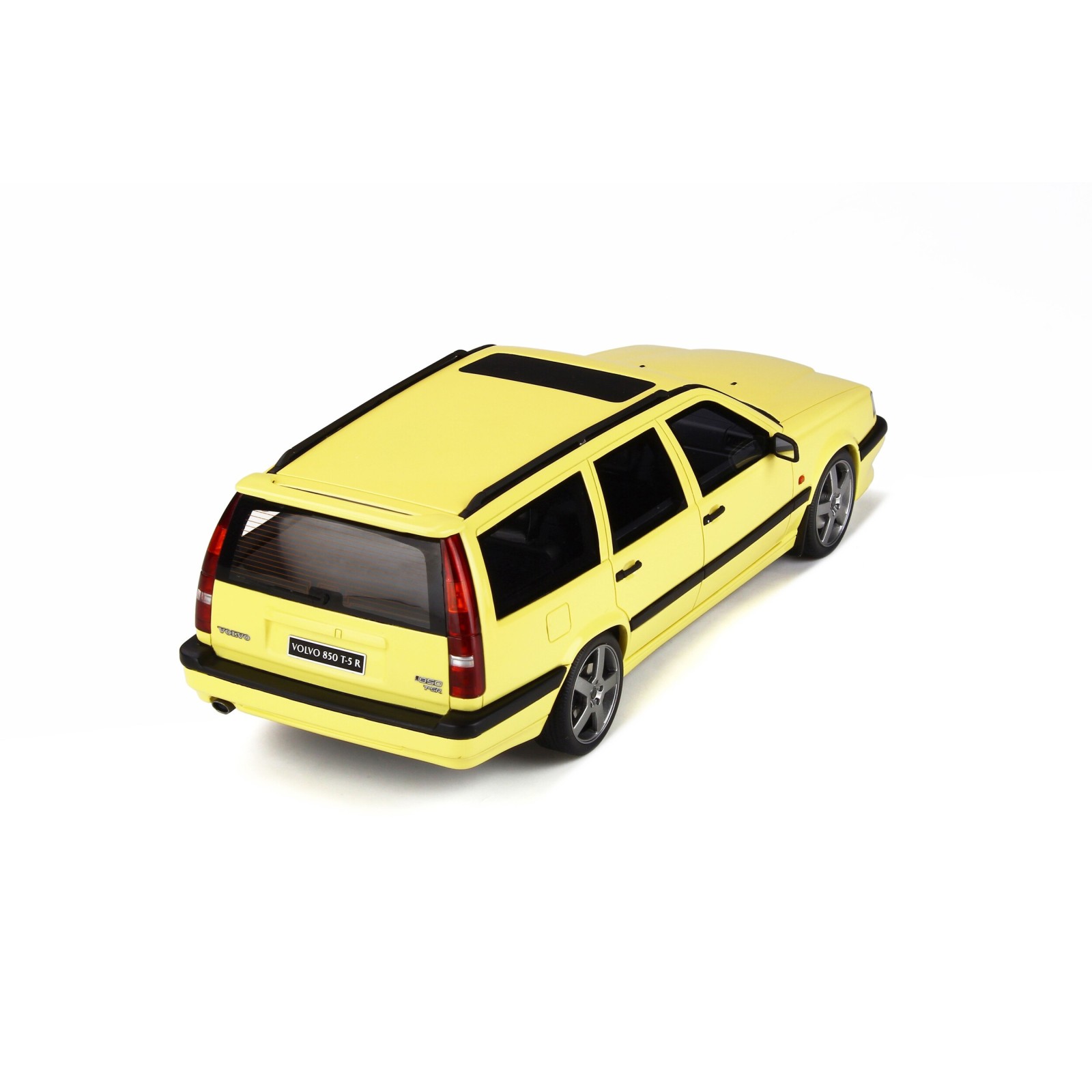 Volvo 850 T5-R Cream Yellow 1995