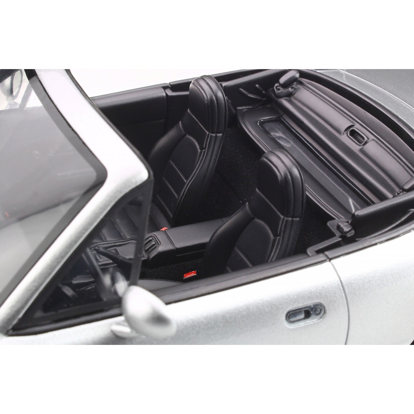 Mazda MX-5 Silverstone Silverstone Silver 1990