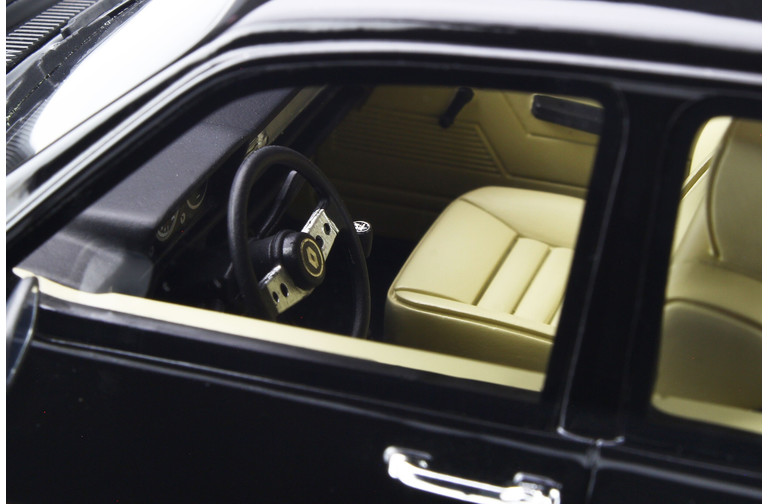 Renault 12 Alpine Noir 694 1978