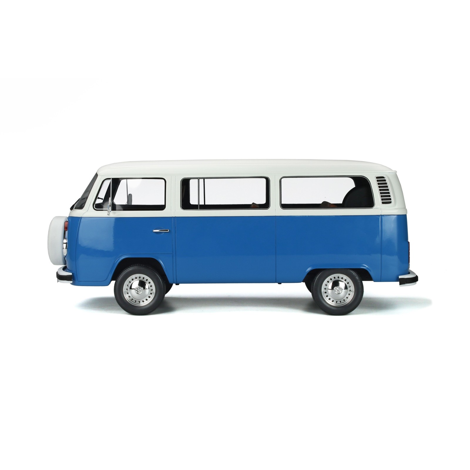 Volkswagen Kombi T2 White-Blue 1978
