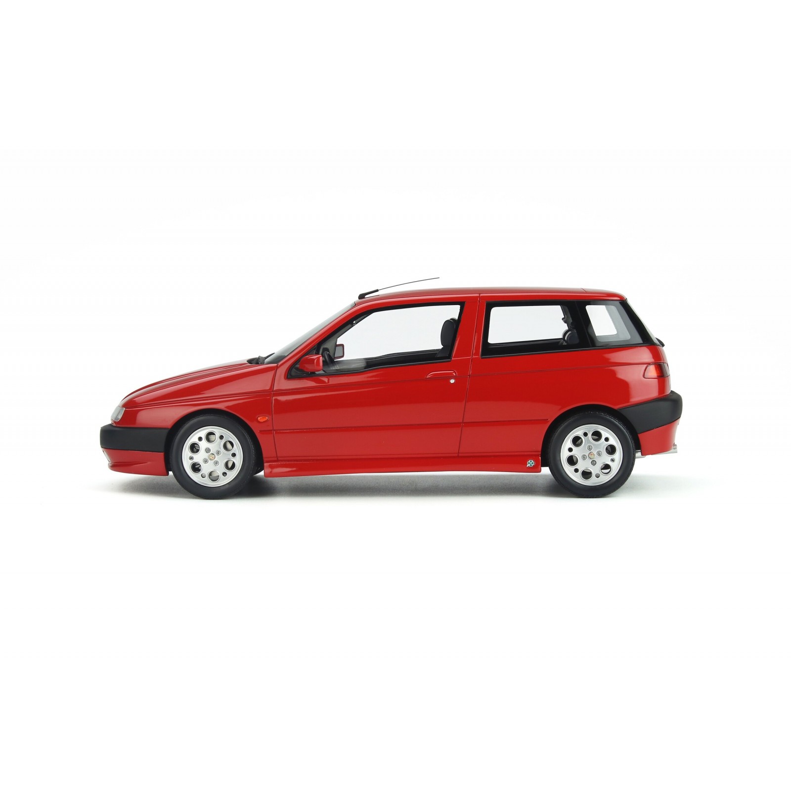 Alfa Romeo 145 Quadrifoglio Rosso Alfa 1998