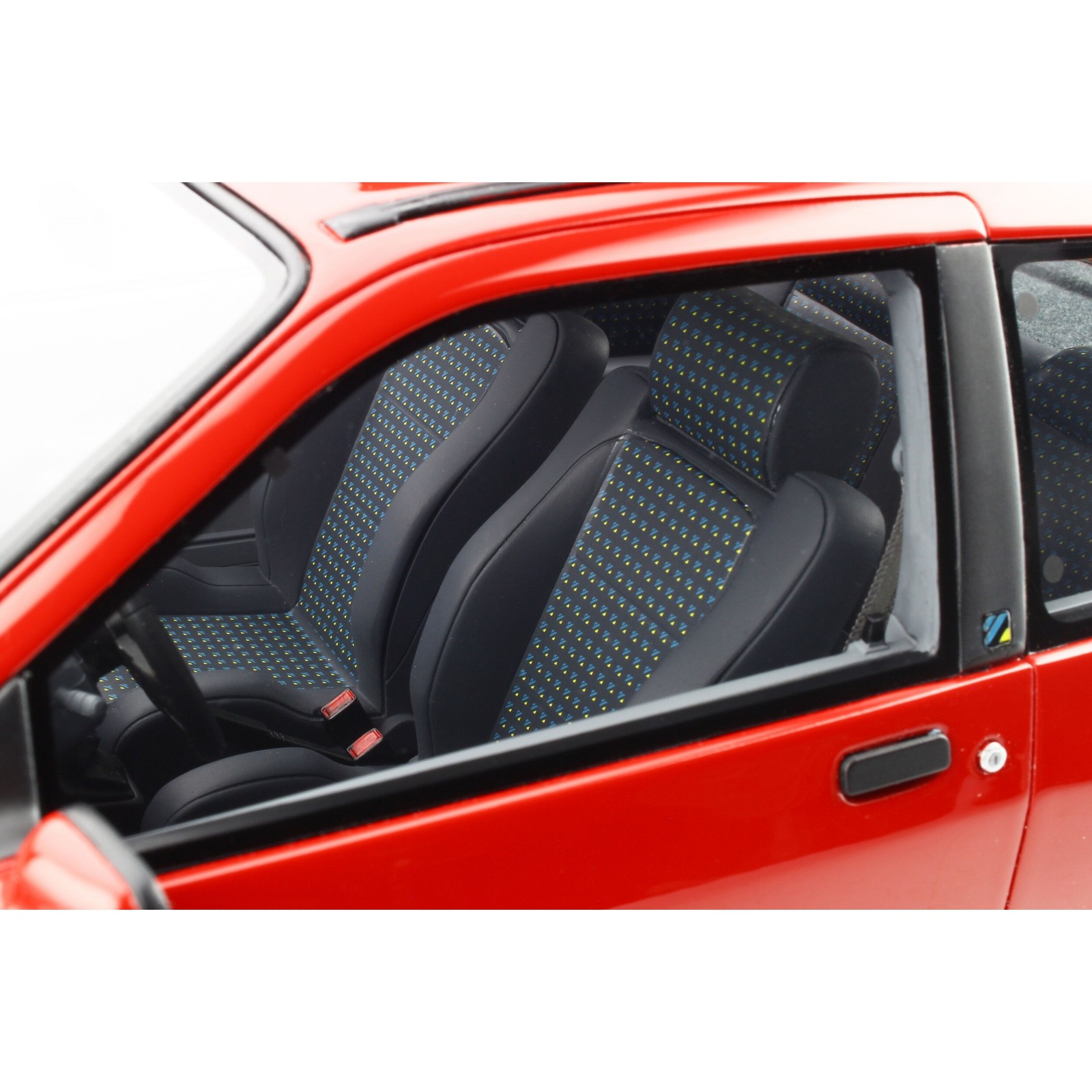 Renault Clio Ph.1 16S Rouge Vif 1995