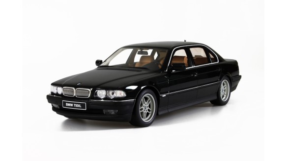 BMW E38 750 iL Schwarz II 668 1998