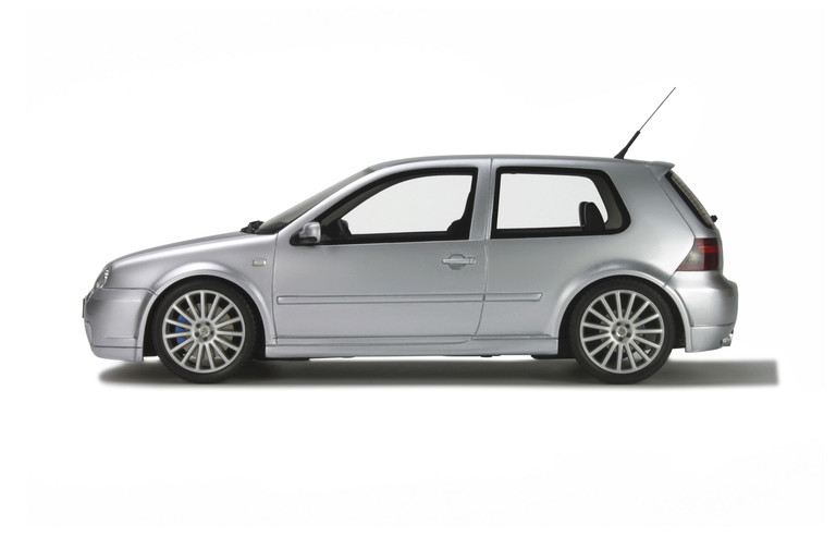 Volkswagen Golf 4 R32 Reflet D'argent Métallisé 2002