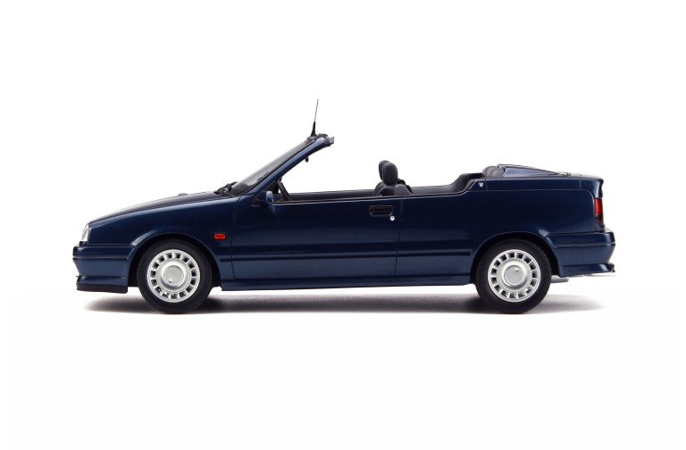 Renault 19 16S Cabriolet Bleu Sport 1991