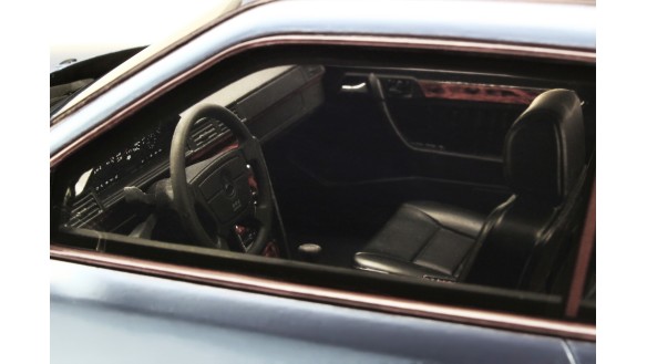 Mercedes-Benz E320 (C124) Coupe Pearl Blue 1987