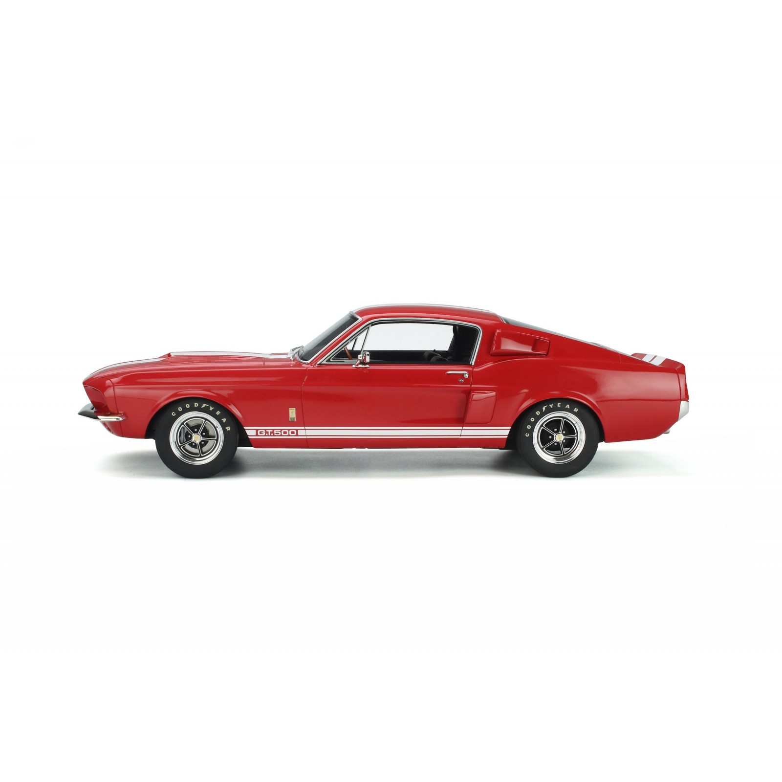 Shelby GT500 FastBack Candy Apple Red 1967