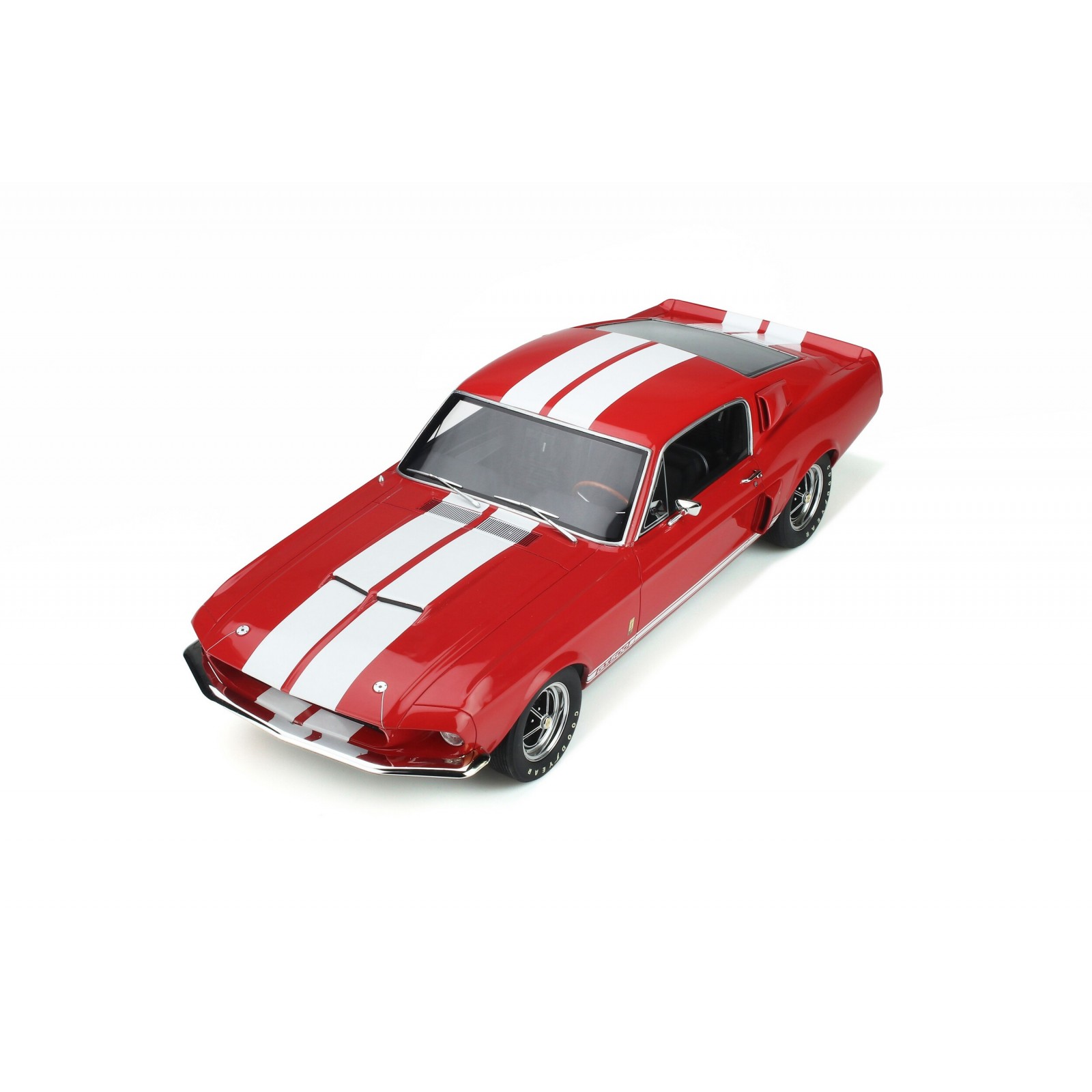 Shelby GT500 FastBack Candy Apple Red 1967