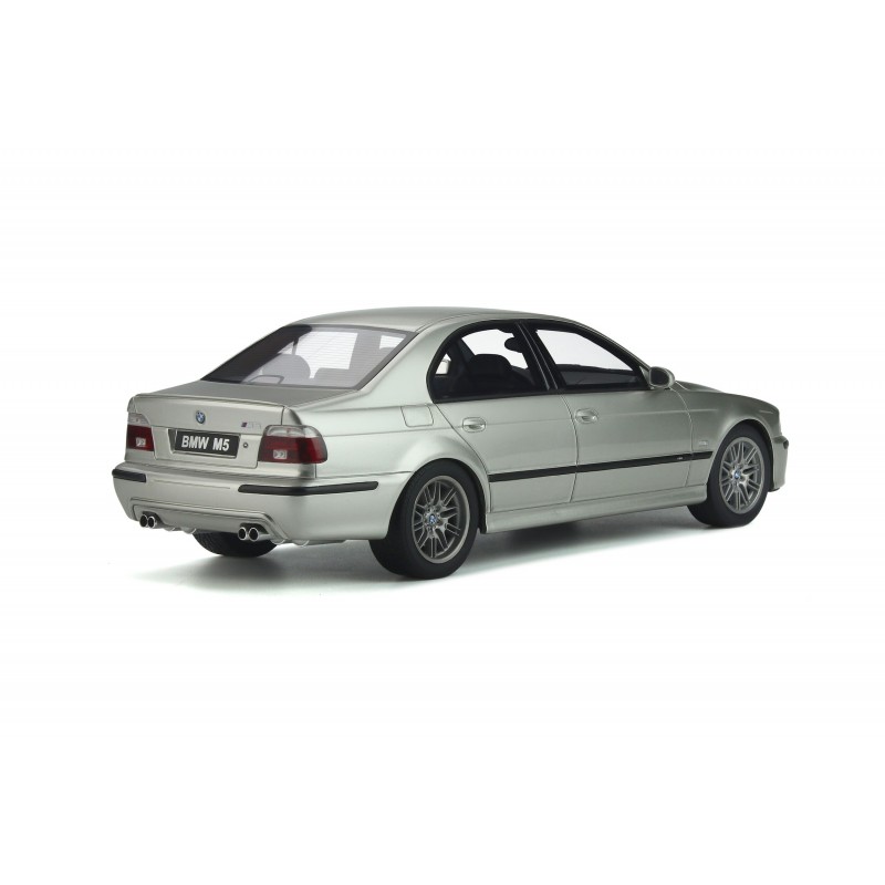 BMW E39 M5 Titanium Silver 2002