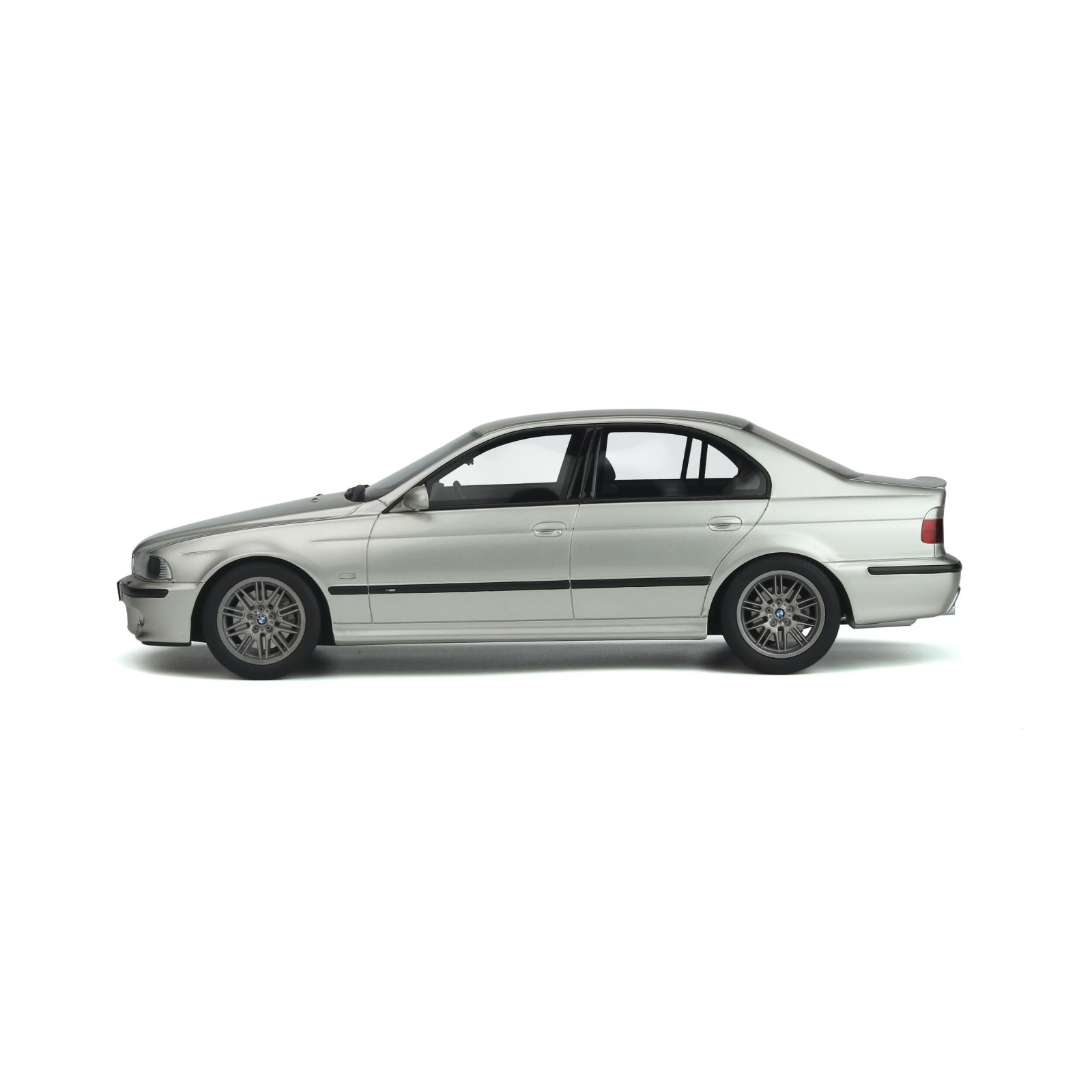 BMW E39 M5 Titanium Silver 2002