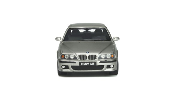 BMW E39 M5 Titanium Silver 2002