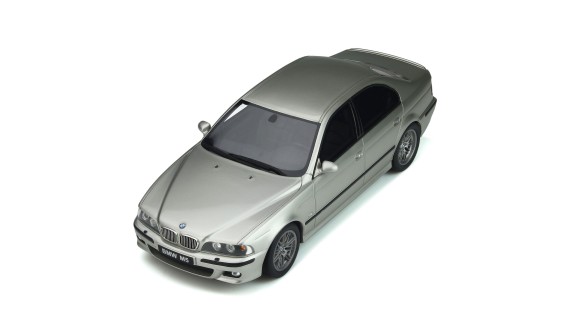 BMW E39 M5 Titanium Silver 2002