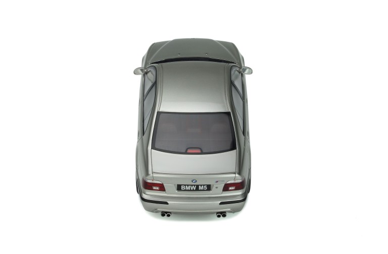 BMW E39 M5 Titanium Silver 2002