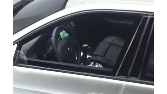 BMW E39 M5 Titanium Silver 2002