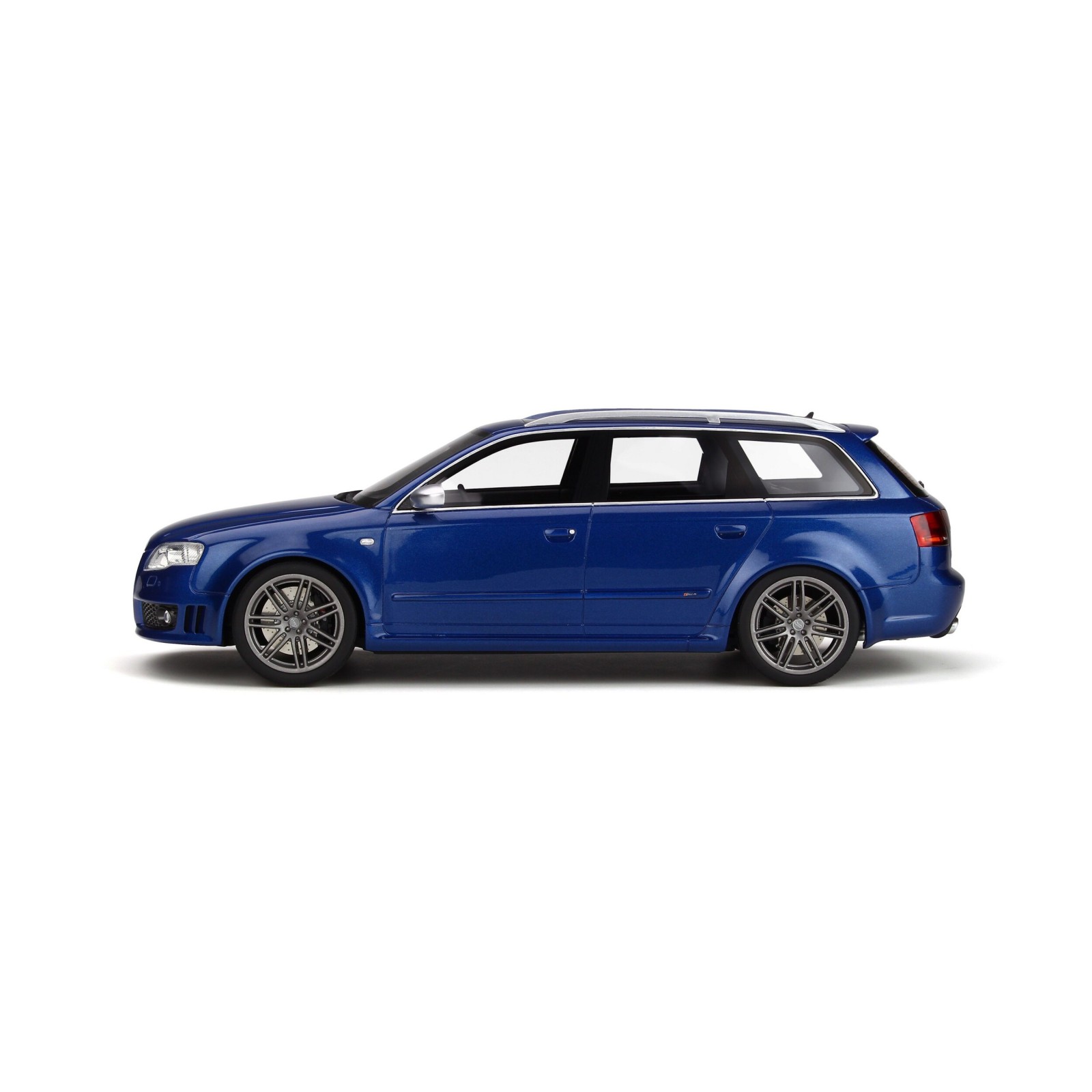 Audi RS 4 (B7) Sepang Blue 2005