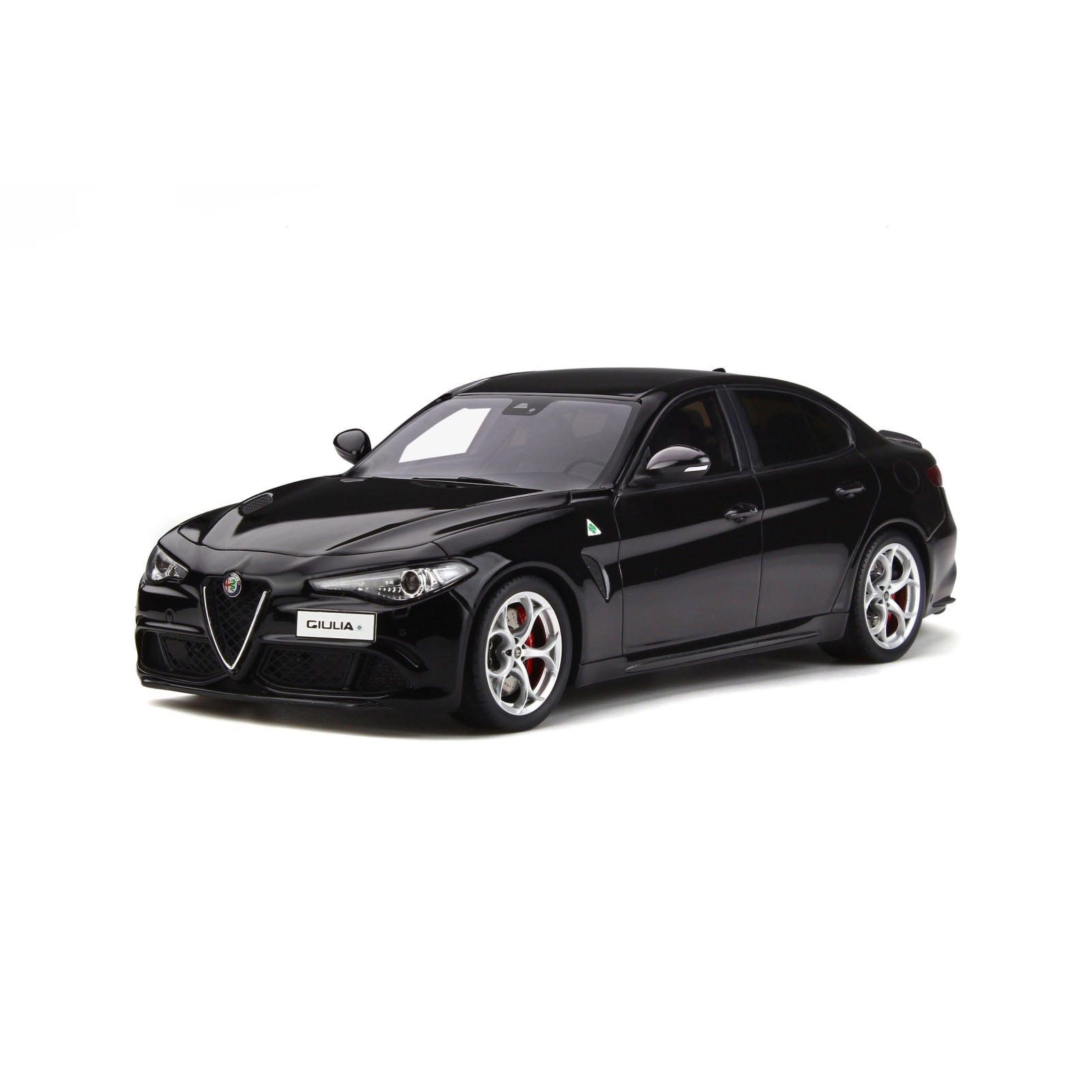 Alfa Romeo Giulia Quadrifoglio Nero Vulcano 2016