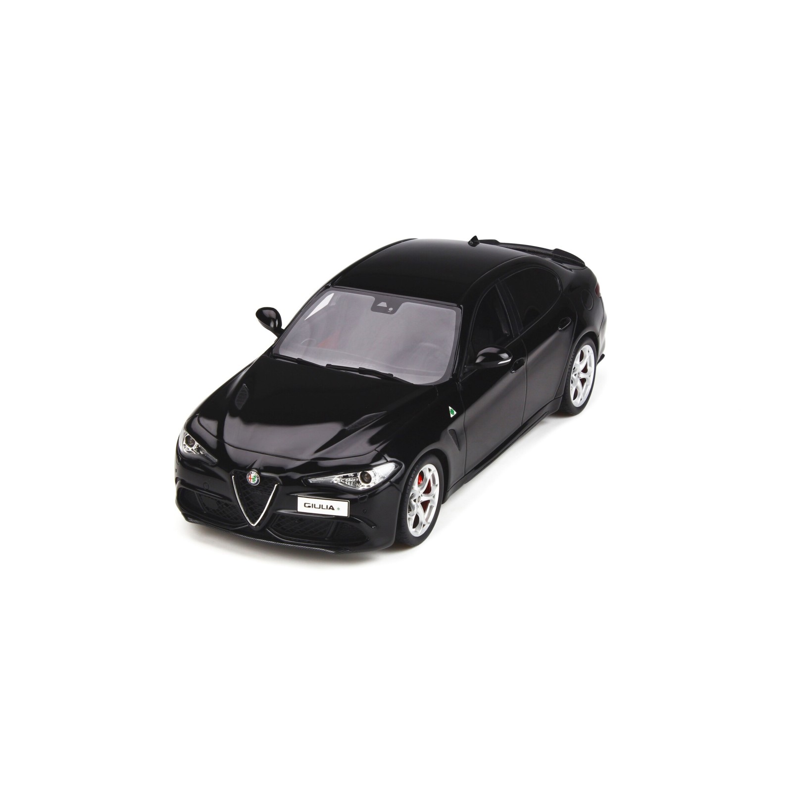 Alfa Romeo Giulia Quadrifoglio Nero Vulcano 2016