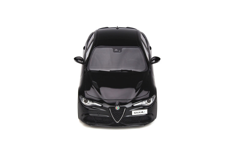 Alfa Romeo Giulia Quadrifoglio Nero Vulcano 2016