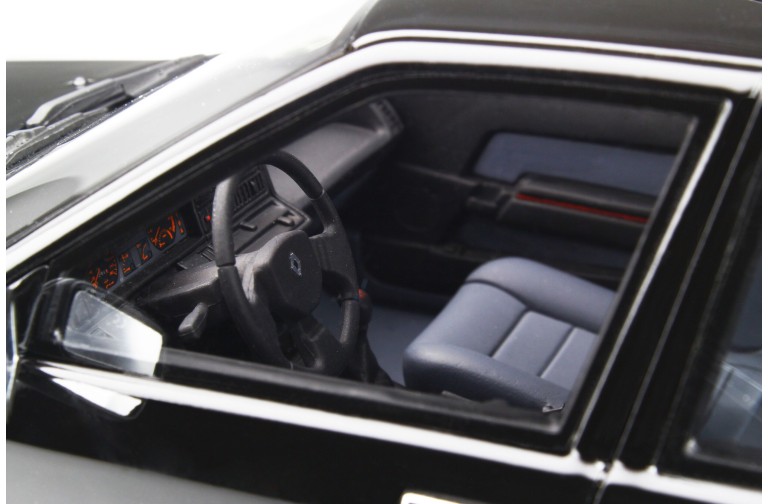 Renault 21 Ph.1 Turbo Noir 1986