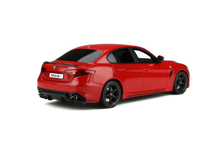 Alfa Romeo Giulia Quadrifoglio Rosso Alfa 2017
