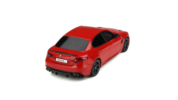 Alfa Romeo Giulia Quadrifoglio Rosso Alfa 2017